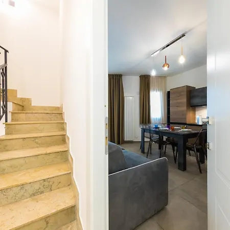 Rentopolis Sunset Luxury Apartament