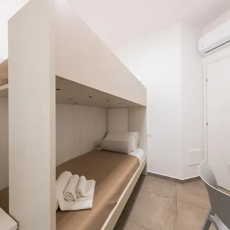 Rentopolis Sunset Luxury Apartament