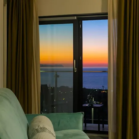 Rentopolis Sunset Luxury